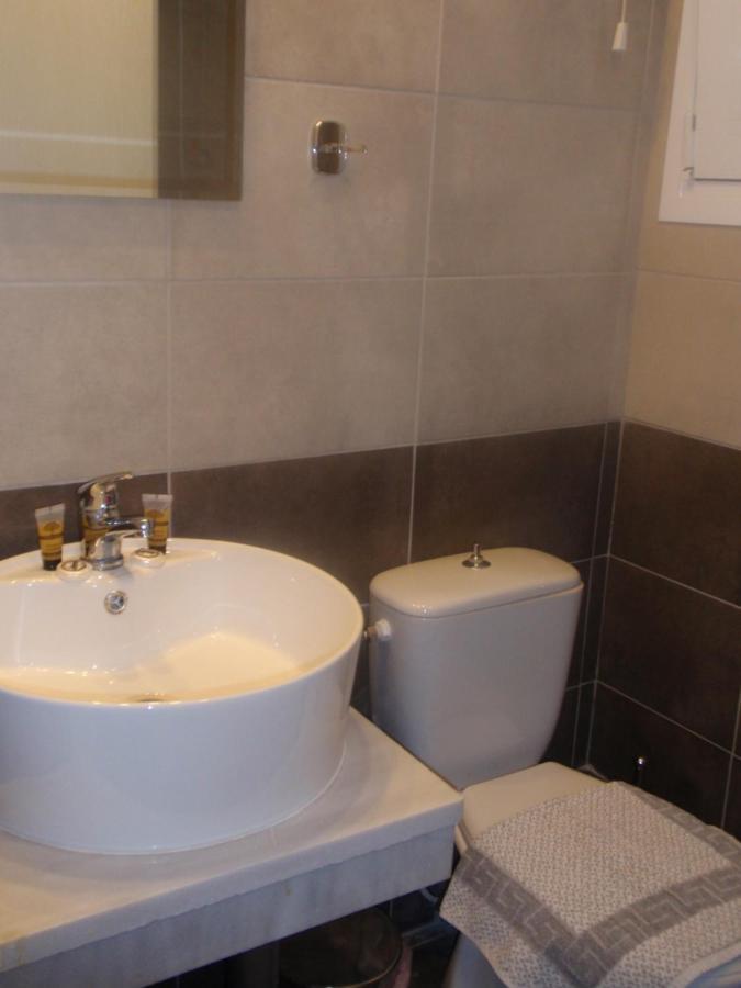 Hotel Banbus ルトラ・エディプソス エクステリア 写真