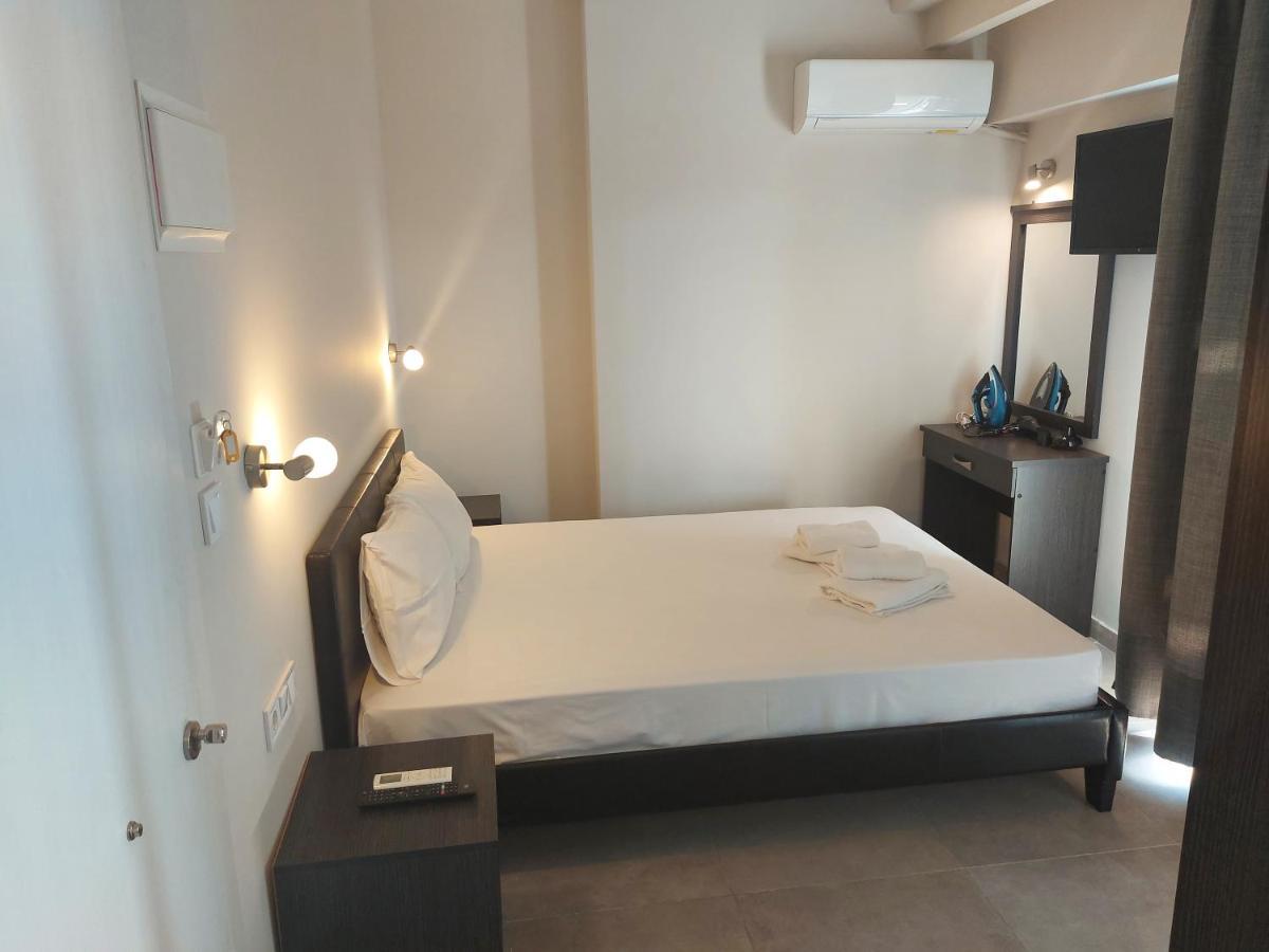 Hotel Banbus ルトラ・エディプソス エクステリア 写真