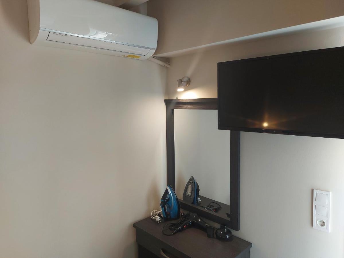 Hotel Banbus ルトラ・エディプソス エクステリア 写真