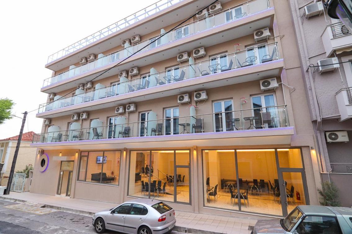 Hotel Banbus ルトラ・エディプソス エクステリア 写真